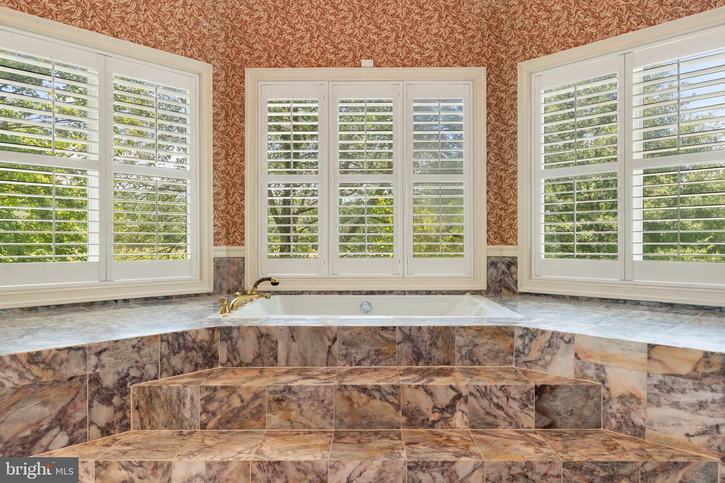 12040 WRIGHT LN, BRISTOW, Virginia 20136, 5 Bedrooms Bedrooms, ,3 BathroomsBathrooms,Residential,For sale,12040 WRIGHT LN,VAPW2093840 MLS # VAPW2093840