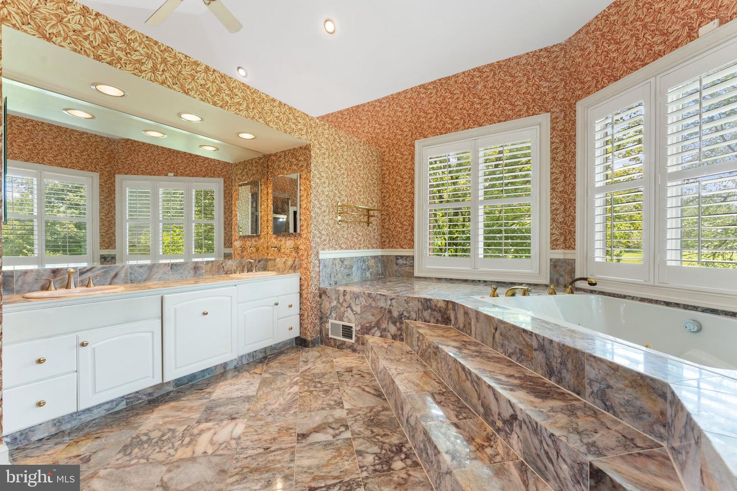 12040 WRIGHT LN, BRISTOW, Virginia 20136, 5 Bedrooms Bedrooms, ,3 BathroomsBathrooms,Residential,For sale,12040 WRIGHT LN,VAPW2093840 MLS # VAPW2093840