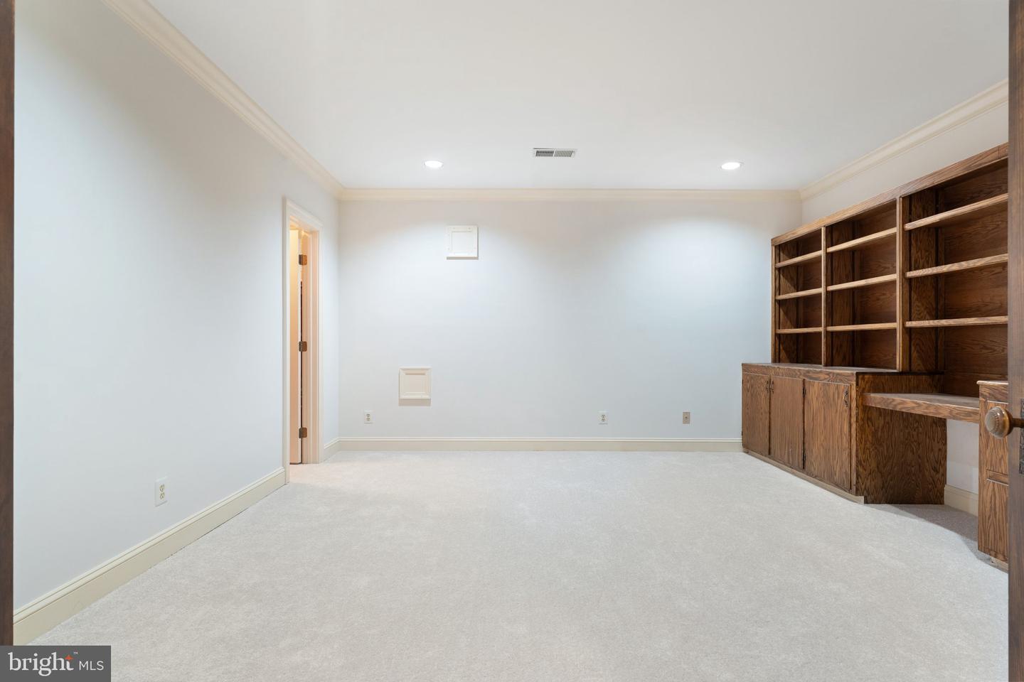 12040 WRIGHT LN, BRISTOW, Virginia 20136, 5 Bedrooms Bedrooms, ,3 BathroomsBathrooms,Residential,For sale,12040 WRIGHT LN,VAPW2093840 MLS # VAPW2093840