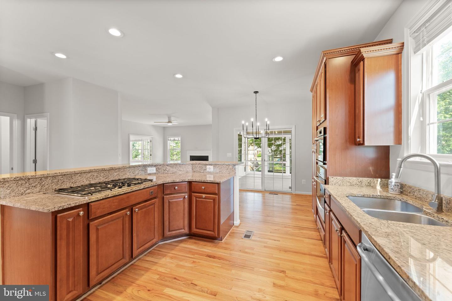21928 PROVIDENCE FORGE DR, BRAMBLETON, Virginia 20148, 5 Bedrooms Bedrooms, ,4 BathroomsBathrooms,Residential,For sale,21928 PROVIDENCE FORGE DR,VALO2096402 MLS # VALO2096402