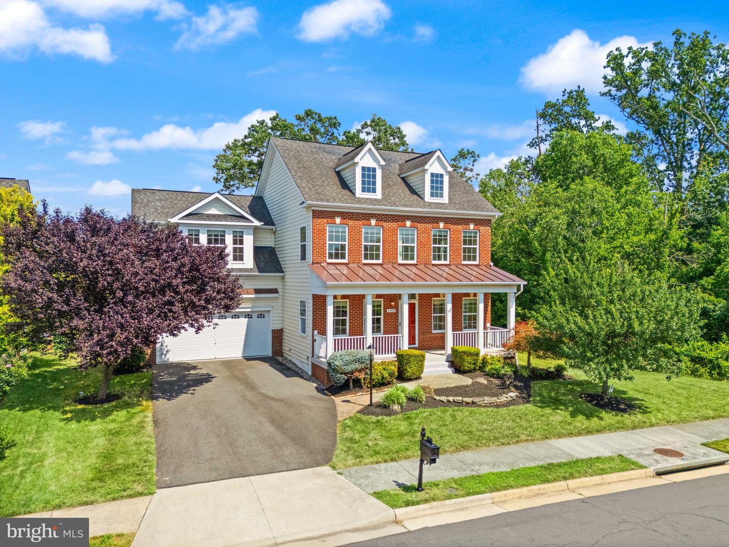 21928 PROVIDENCE FORGE DR, BRAMBLETON, Virginia 20148, 5 Bedrooms Bedrooms, ,4 BathroomsBathrooms,Residential,For sale,21928 PROVIDENCE FORGE DR,VALO2096402 MLS # VALO2096402