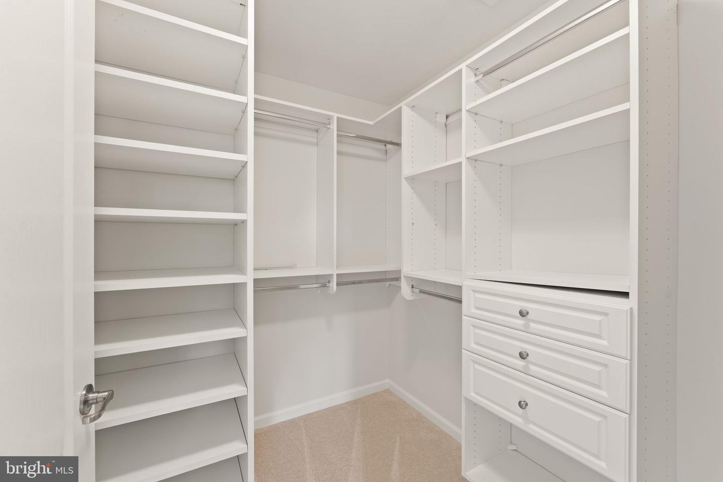21928 PROVIDENCE FORGE DR, BRAMBLETON, Virginia 20148, 5 Bedrooms Bedrooms, ,4 BathroomsBathrooms,Residential,For sale,21928 PROVIDENCE FORGE DR,VALO2096402 MLS # VALO2096402