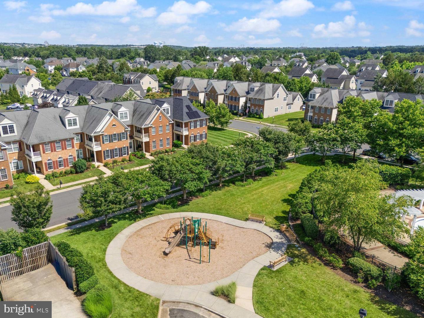 21928 PROVIDENCE FORGE DR, BRAMBLETON, Virginia 20148, 5 Bedrooms Bedrooms, ,4 BathroomsBathrooms,Residential,For sale,21928 PROVIDENCE FORGE DR,VALO2096402 MLS # VALO2096402