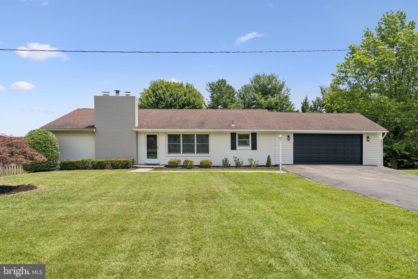 152 BURNT CHURCH RD, WINCHESTER, Virginia 22603, 3 Bedrooms Bedrooms, ,3 BathroomsBathrooms,Residential,For sale,152 BURNT CHURCH RD,VAFV2034770 MLS # VAFV2034770