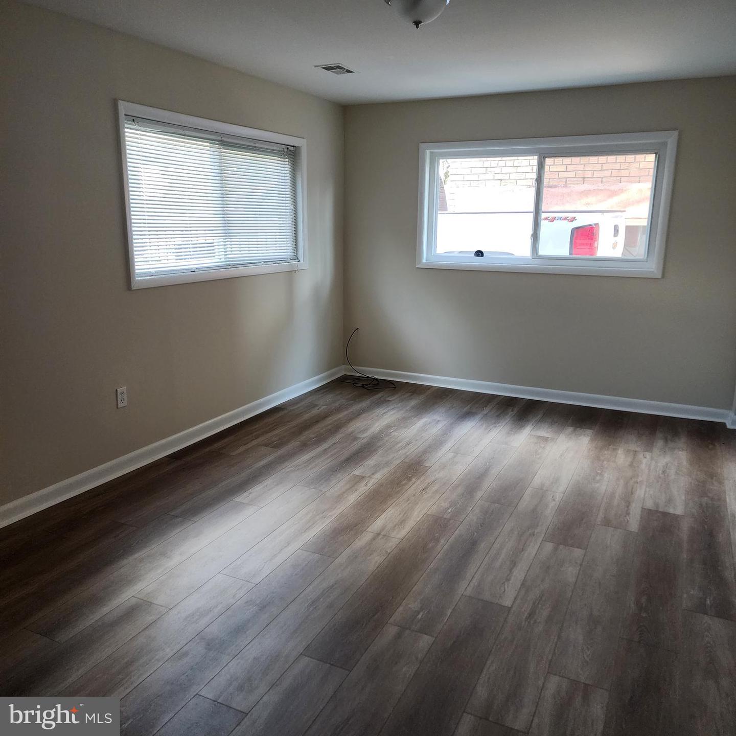 1405 42ND ST SE, WASHINGTON, District Of Columbia 20020, 4 Bedrooms Bedrooms, ,2 BathroomsBathrooms,Residential,For sale,1405 42ND ST SE,DCDC2205006 MLS # DCDC2205006