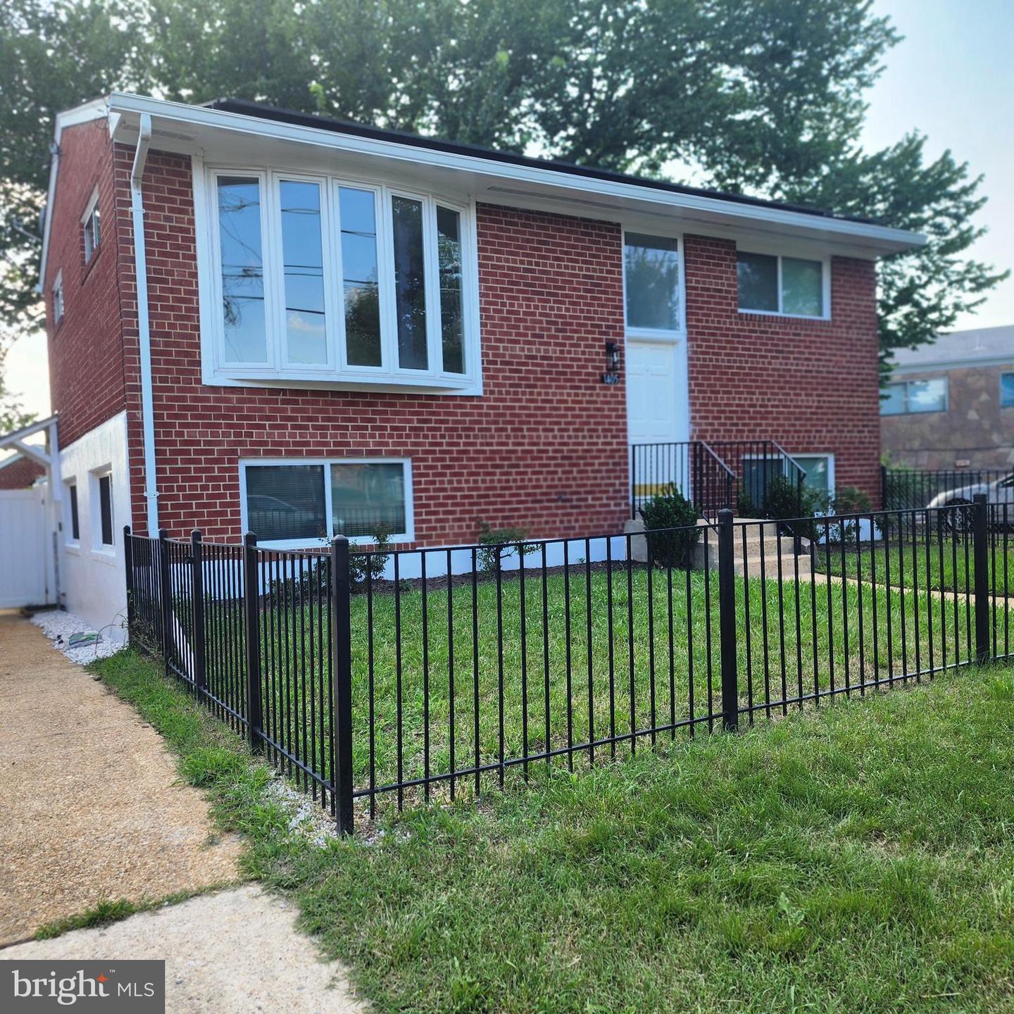 1405 42ND ST SE, WASHINGTON, District Of Columbia 20020, 4 Bedrooms Bedrooms, ,2 BathroomsBathrooms,Residential,For sale,1405 42ND ST SE,DCDC2205006 MLS # DCDC2205006