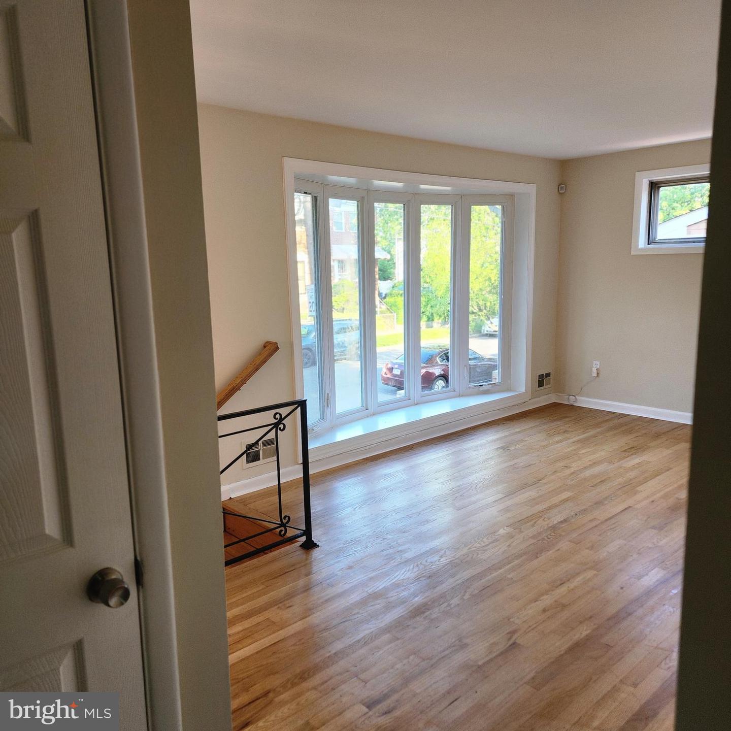 1405 42ND ST SE, WASHINGTON, District Of Columbia 20020, 4 Bedrooms Bedrooms, ,2 BathroomsBathrooms,Residential,For sale,1405 42ND ST SE,DCDC2205006 MLS # DCDC2205006