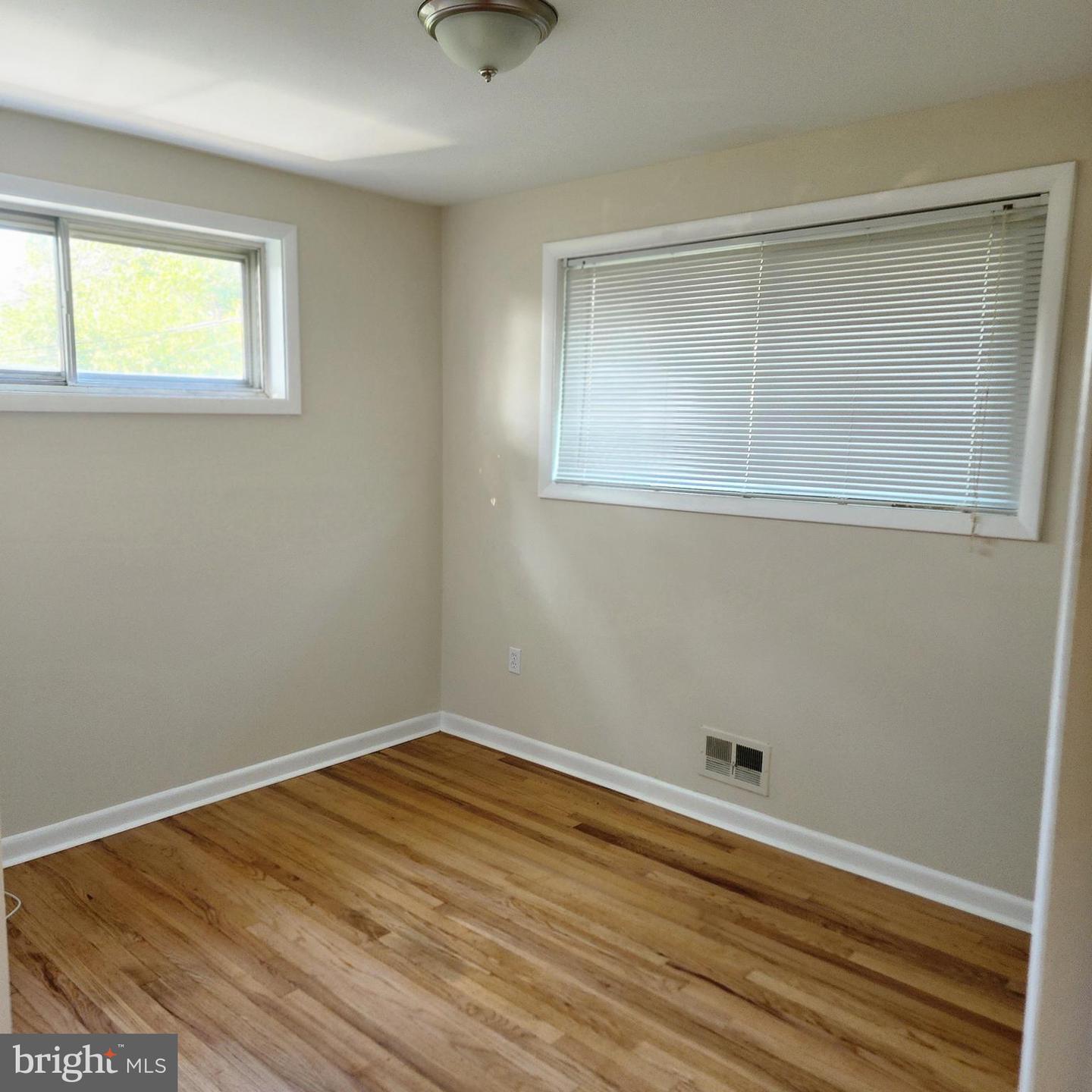 1405 42ND ST SE, WASHINGTON, District Of Columbia 20020, 4 Bedrooms Bedrooms, ,2 BathroomsBathrooms,Residential,For sale,1405 42ND ST SE,DCDC2205006 MLS # DCDC2205006