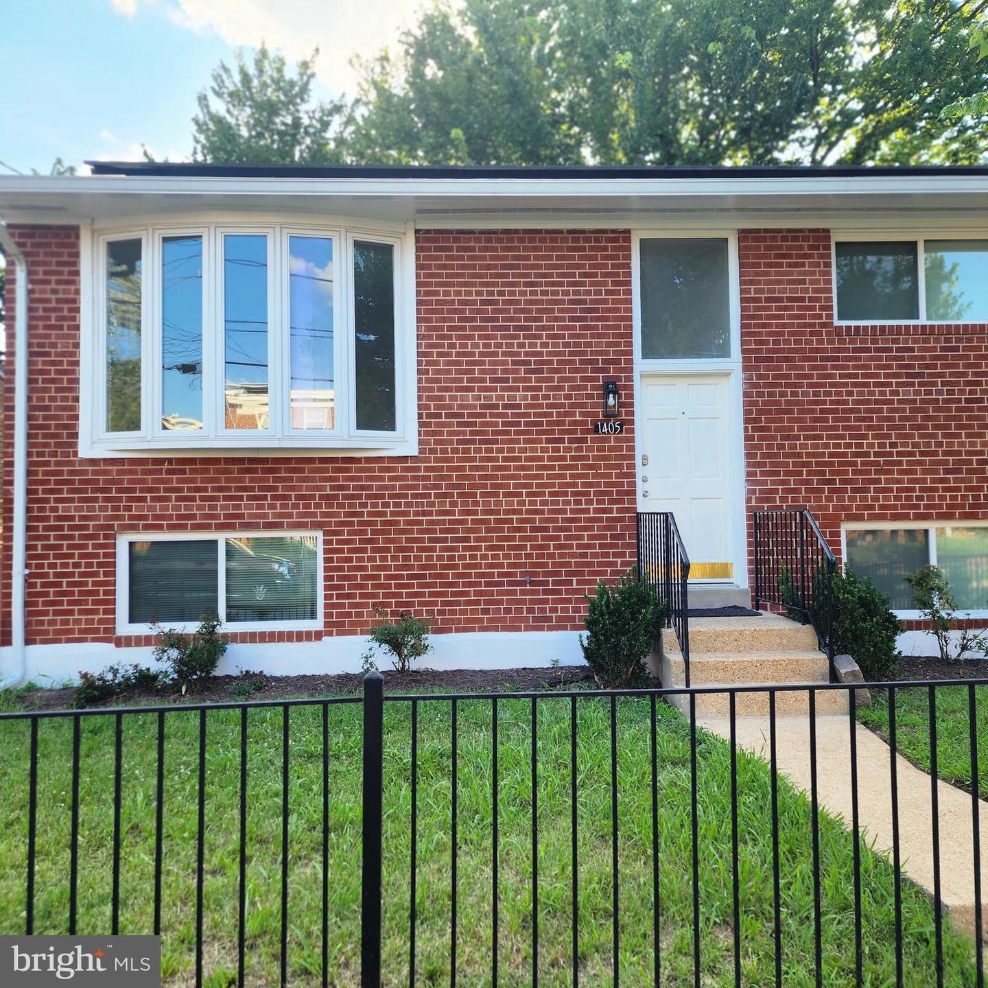 1405 42ND ST SE, WASHINGTON, District Of Columbia 20020, 4 Bedrooms Bedrooms, ,2 BathroomsBathrooms,Residential,For sale,1405 42ND ST SE,DCDC2205006 MLS # DCDC2205006