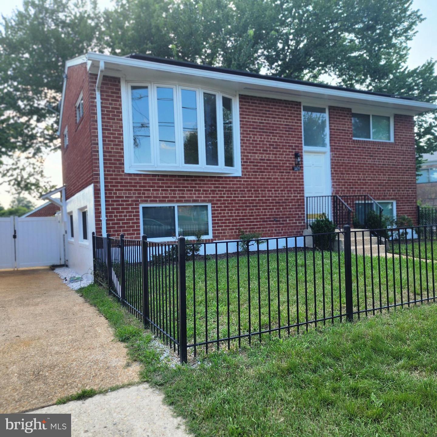 1405 42ND ST SE, WASHINGTON, District Of Columbia 20020, 4 Bedrooms Bedrooms, ,2 BathroomsBathrooms,Residential,For sale,1405 42ND ST SE,DCDC2205006 MLS # DCDC2205006