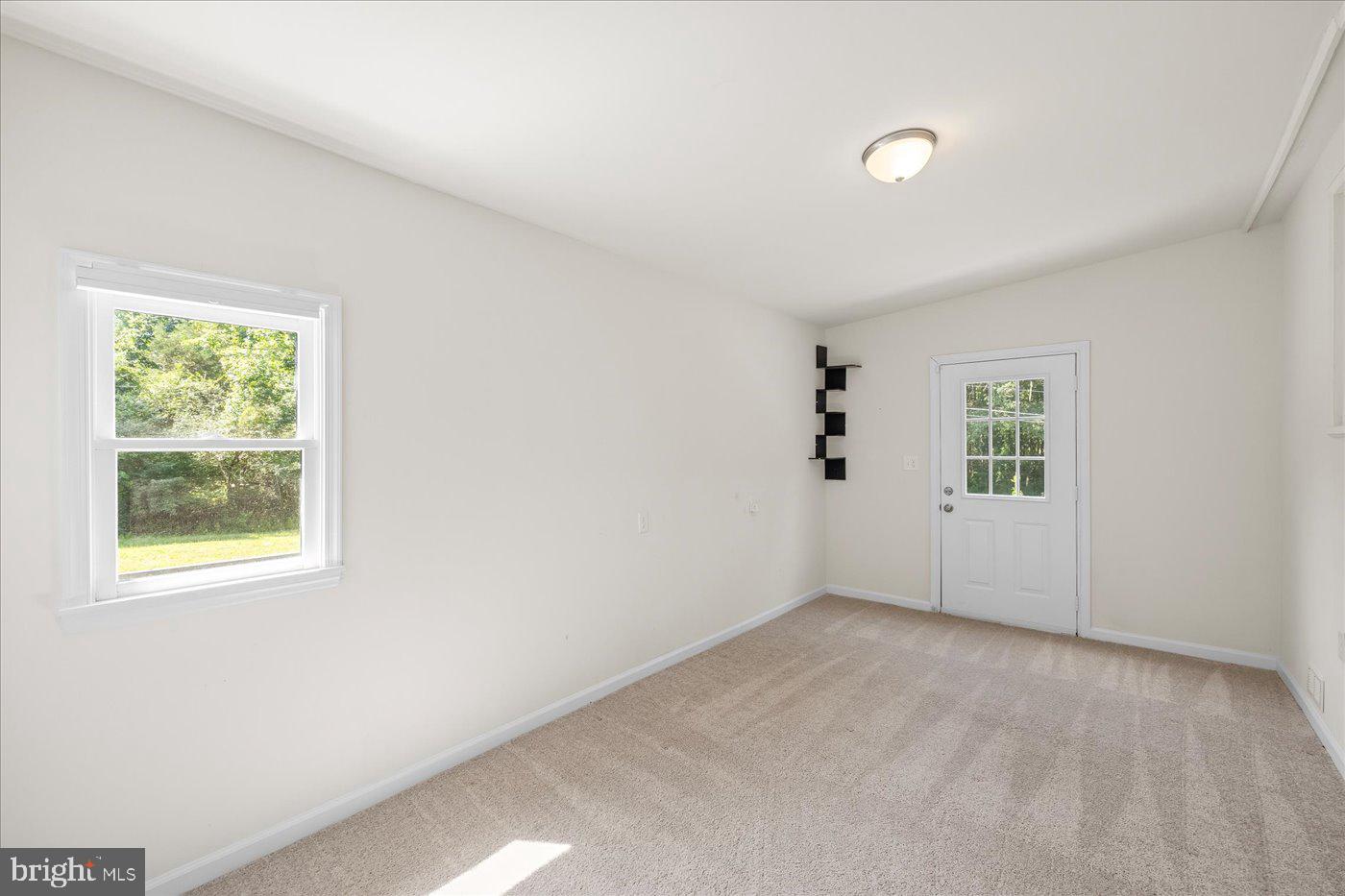 64 PEACH TREE LN, FREDERICKSBURG, Virginia 22406, 4 Bedrooms Bedrooms, ,2 BathroomsBathrooms,Residential,For sale,64 PEACH TREE LN,VAST2039866 MLS # VAST2039866