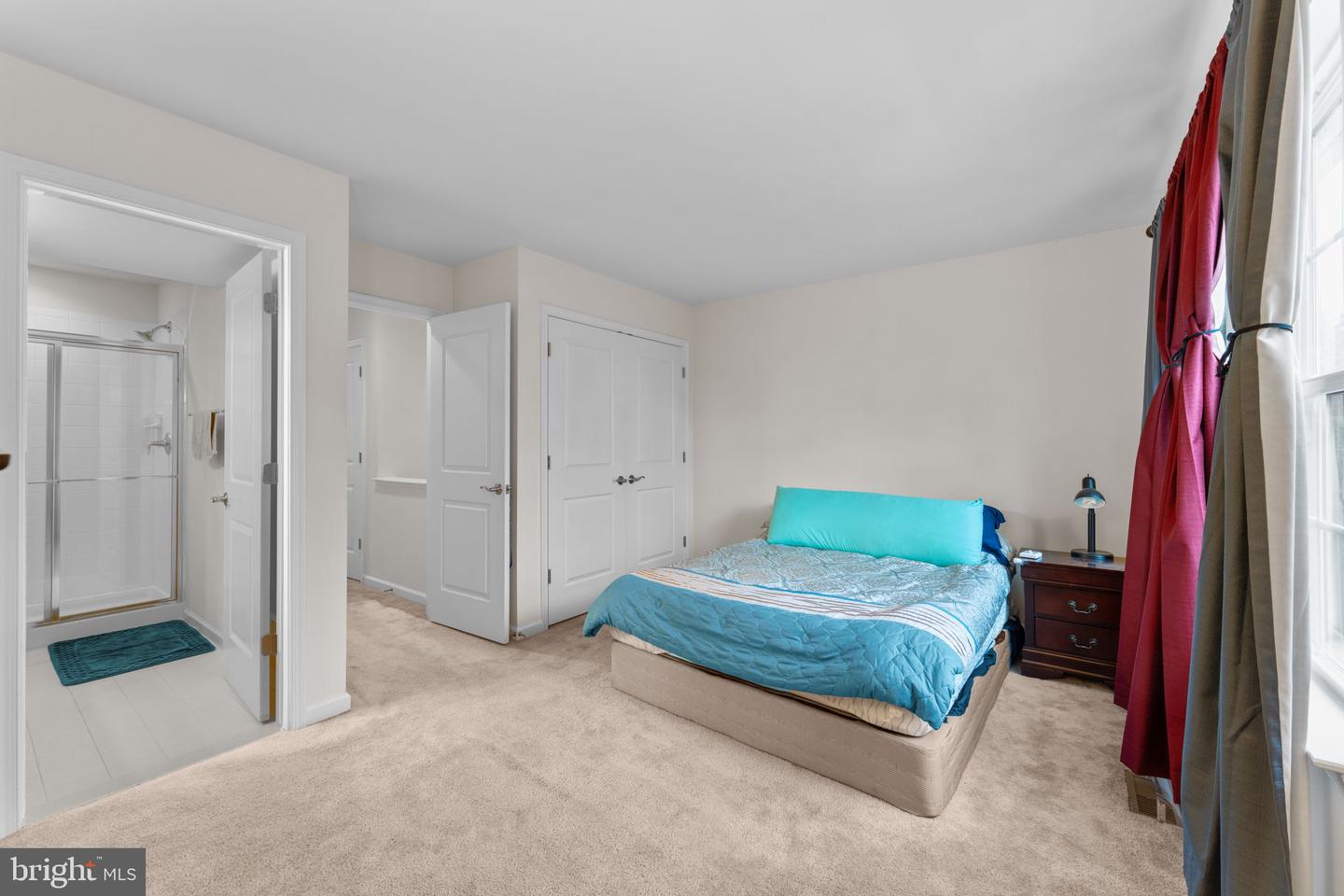 8338 HERITAGE CROSSING CT, MANASSAS, Virginia 20109, 3 Bedrooms Bedrooms, ,3 BathroomsBathrooms,Residential,For sale,8338 HERITAGE CROSSING CT,VAPW2097502 MLS # VAPW2097502