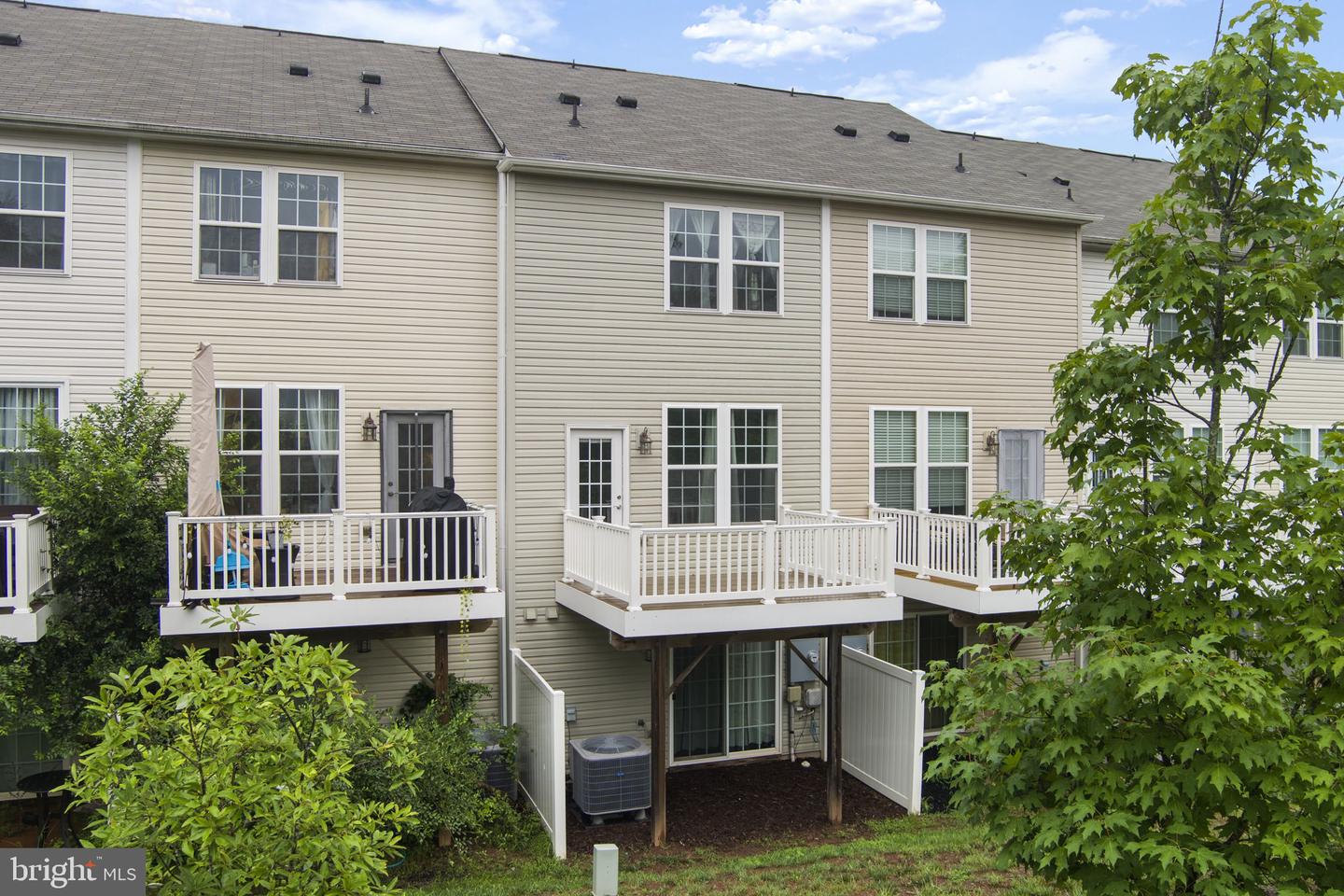 8338 HERITAGE CROSSING CT, MANASSAS, Virginia 20109, 3 Bedrooms Bedrooms, ,3 BathroomsBathrooms,Residential,For sale,8338 HERITAGE CROSSING CT,VAPW2097502 MLS # VAPW2097502
