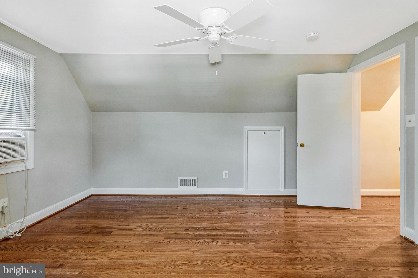 4752 6TH ST S, ARLINGTON, Virginia 22204, 4 Bedrooms Bedrooms, ,2 BathroomsBathrooms,Residential,For sale,4752 6TH ST S,VAAR2059598 MLS # VAAR2059598