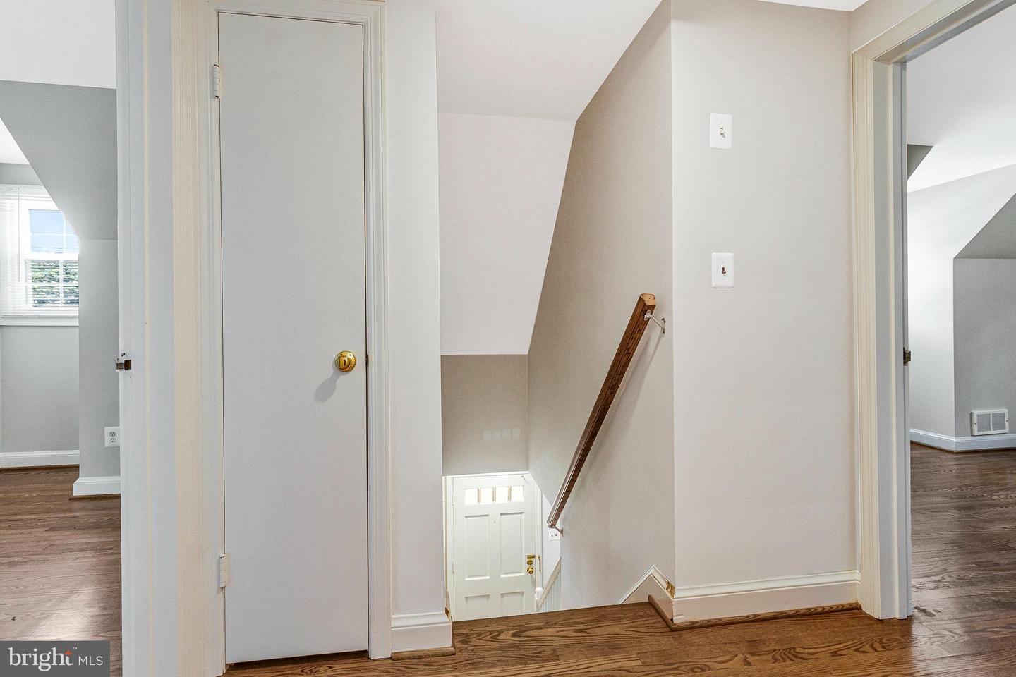 4752 6TH ST S, ARLINGTON, Virginia 22204, 4 Bedrooms Bedrooms, ,2 BathroomsBathrooms,Residential,For sale,4752 6TH ST S,VAAR2059598 MLS # VAAR2059598