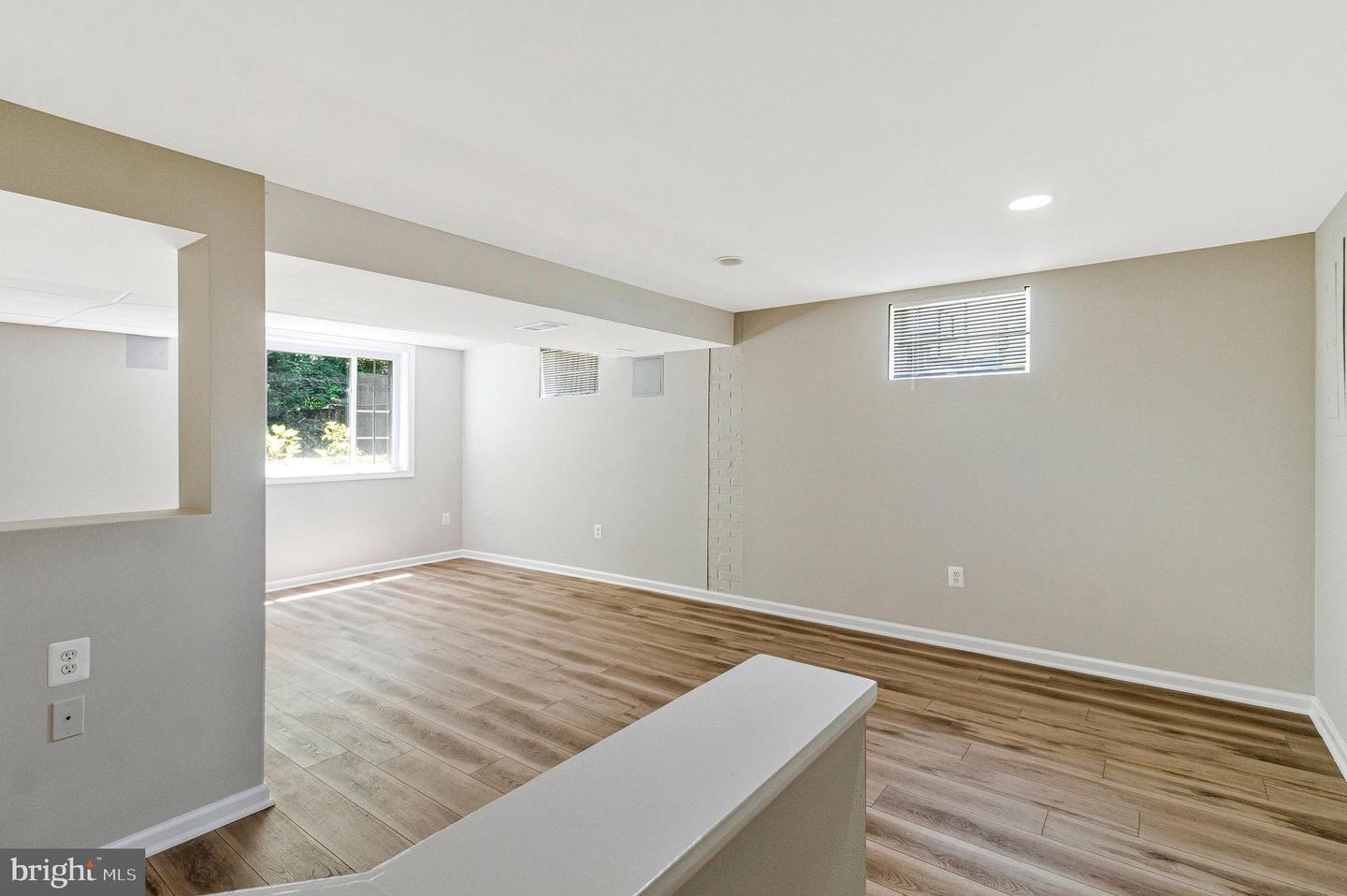 4752 6TH ST S, ARLINGTON, Virginia 22204, 4 Bedrooms Bedrooms, ,2 BathroomsBathrooms,Residential,For sale,4752 6TH ST S,VAAR2059598 MLS # VAAR2059598