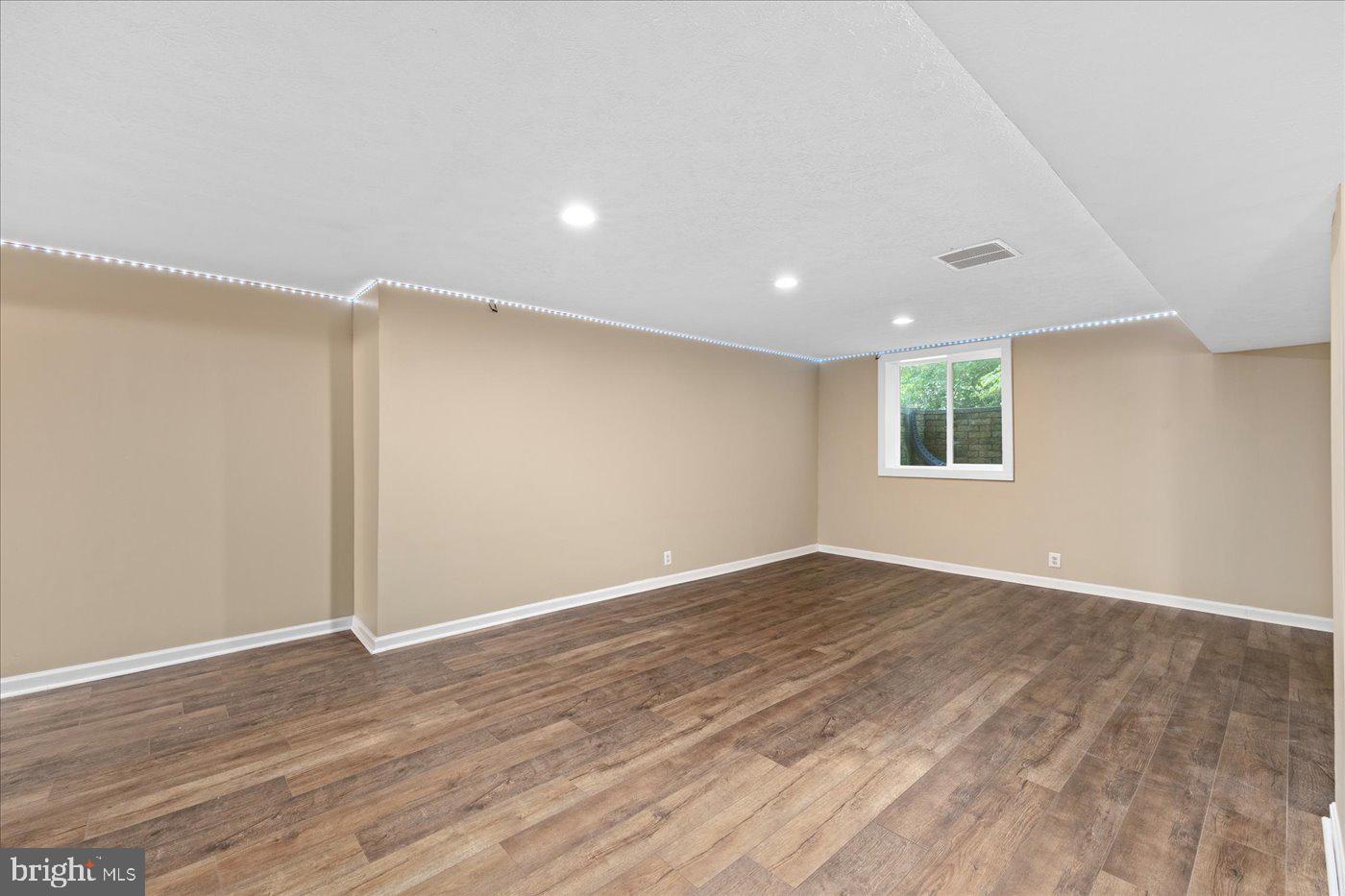 11617 KINGSWOOD BLVD, FREDERICKSBURG, Virginia 22408, 5 Bedrooms Bedrooms, ,3 BathroomsBathrooms,Residential,For sale,11617 KINGSWOOD BLVD,VASP2034282 MLS # VASP2034282
