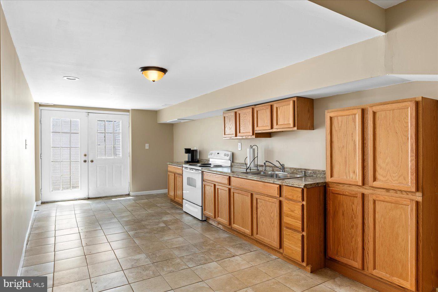 11617 KINGSWOOD BLVD, FREDERICKSBURG, Virginia 22408, 5 Bedrooms Bedrooms, ,3 BathroomsBathrooms,Residential,For sale,11617 KINGSWOOD BLVD,VASP2034282 MLS # VASP2034282