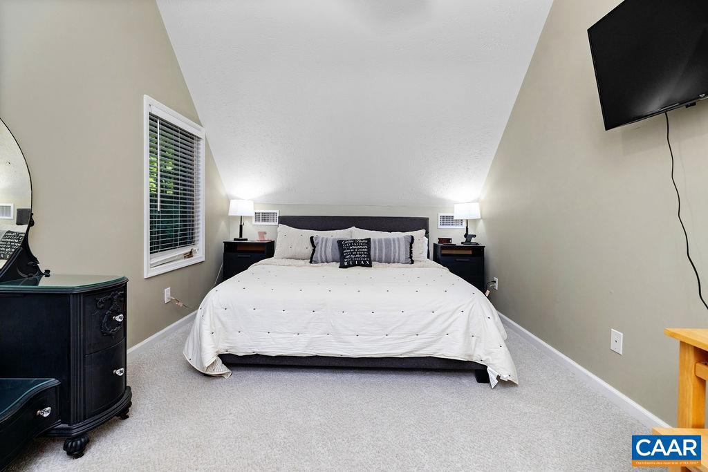 679 PEDLARS EDGE DR, WINTERGREEN, Virginia 22967, 4 Bedrooms Bedrooms, ,4 BathroomsBathrooms,Residential,For sale,679 PEDLARS EDGE DR,666261 MLS # 666261