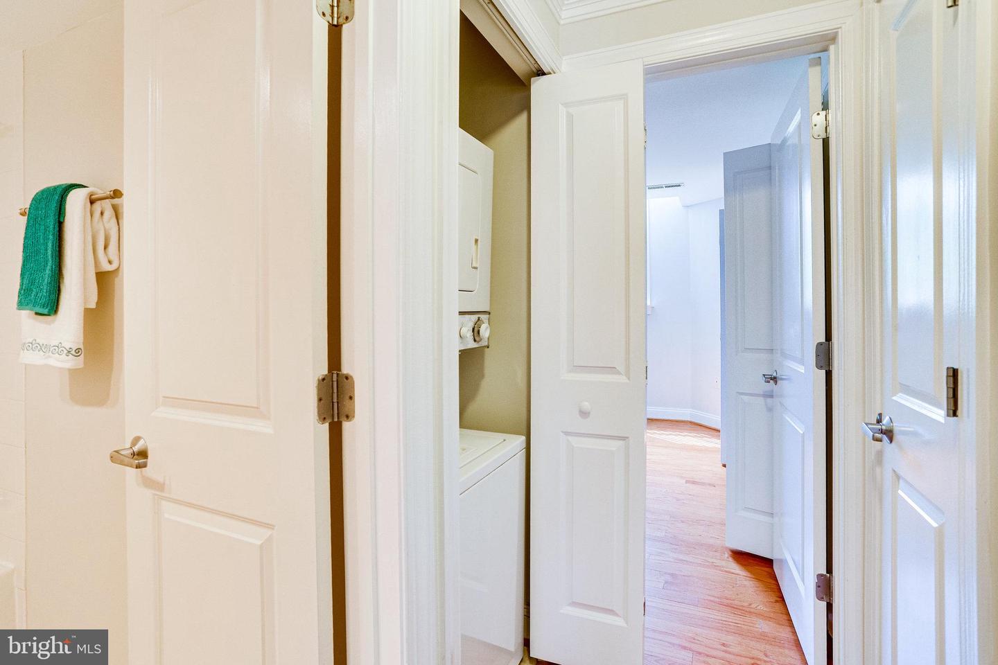 18 15TH ST NE #18, WASHINGTON, District Of Columbia 20002, 1 Bedroom Bedrooms, ,1 BathroomBathrooms,Residential,For sale,18 15TH ST NE #18,DCDC2208532 MLS # DCDC2208532