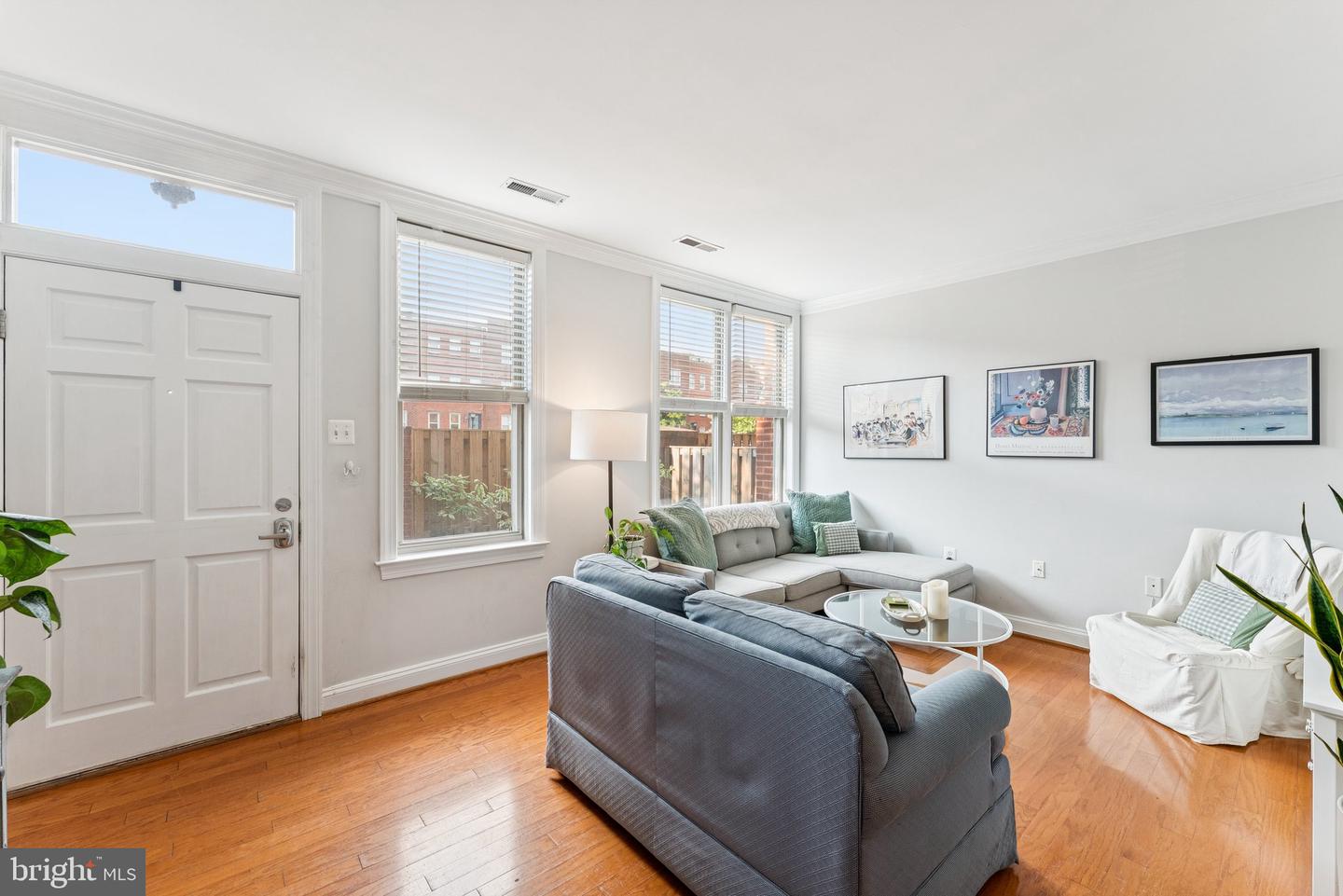 18 15TH ST NE #18, WASHINGTON, District Of Columbia 20002, 1 Bedroom Bedrooms, ,1 BathroomBathrooms,Residential,For sale,18 15TH ST NE #18,DCDC2208532 MLS # DCDC2208532