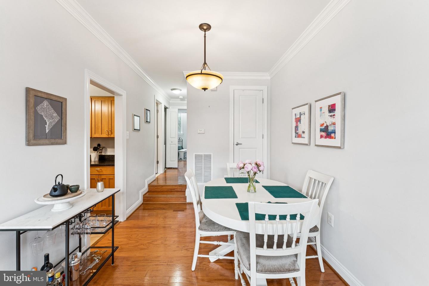 18 15TH ST NE #18, WASHINGTON, District Of Columbia 20002, 1 Bedroom Bedrooms, ,1 BathroomBathrooms,Residential,For sale,18 15TH ST NE #18,DCDC2208532 MLS # DCDC2208532