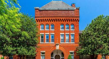 18 15TH ST NE #18, WASHINGTON, District Of Columbia 20002, 1 Bedroom Bedrooms, ,1 BathroomBathrooms,Residential,For sale,18 15TH ST NE #18,DCDC2208532 MLS # DCDC2208532