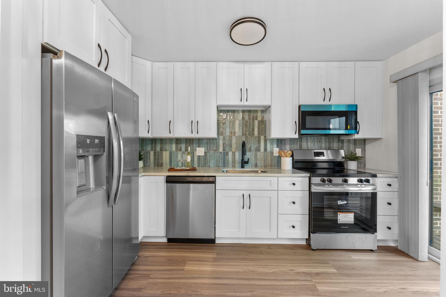 11858 S LAKES CT, RESTON, Virginia 20191, 3 Bedrooms Bedrooms, ,3 BathroomsBathrooms,Residential,For sale,11858 S LAKES CT,VAFX2253694 MLS # VAFX2253694