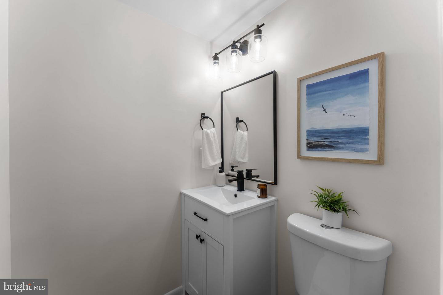 11858 S LAKES CT, RESTON, Virginia 20191, 3 Bedrooms Bedrooms, ,3 BathroomsBathrooms,Residential,For sale,11858 S LAKES CT,VAFX2253694 MLS # VAFX2253694