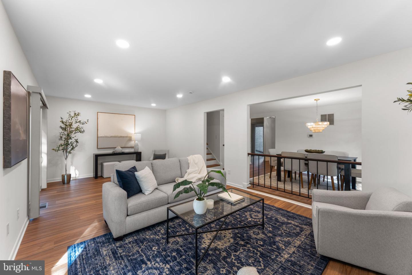 11858 S LAKES CT, RESTON, Virginia 20191, 3 Bedrooms Bedrooms, ,3 BathroomsBathrooms,Residential,For sale,11858 S LAKES CT,VAFX2253694 MLS # VAFX2253694