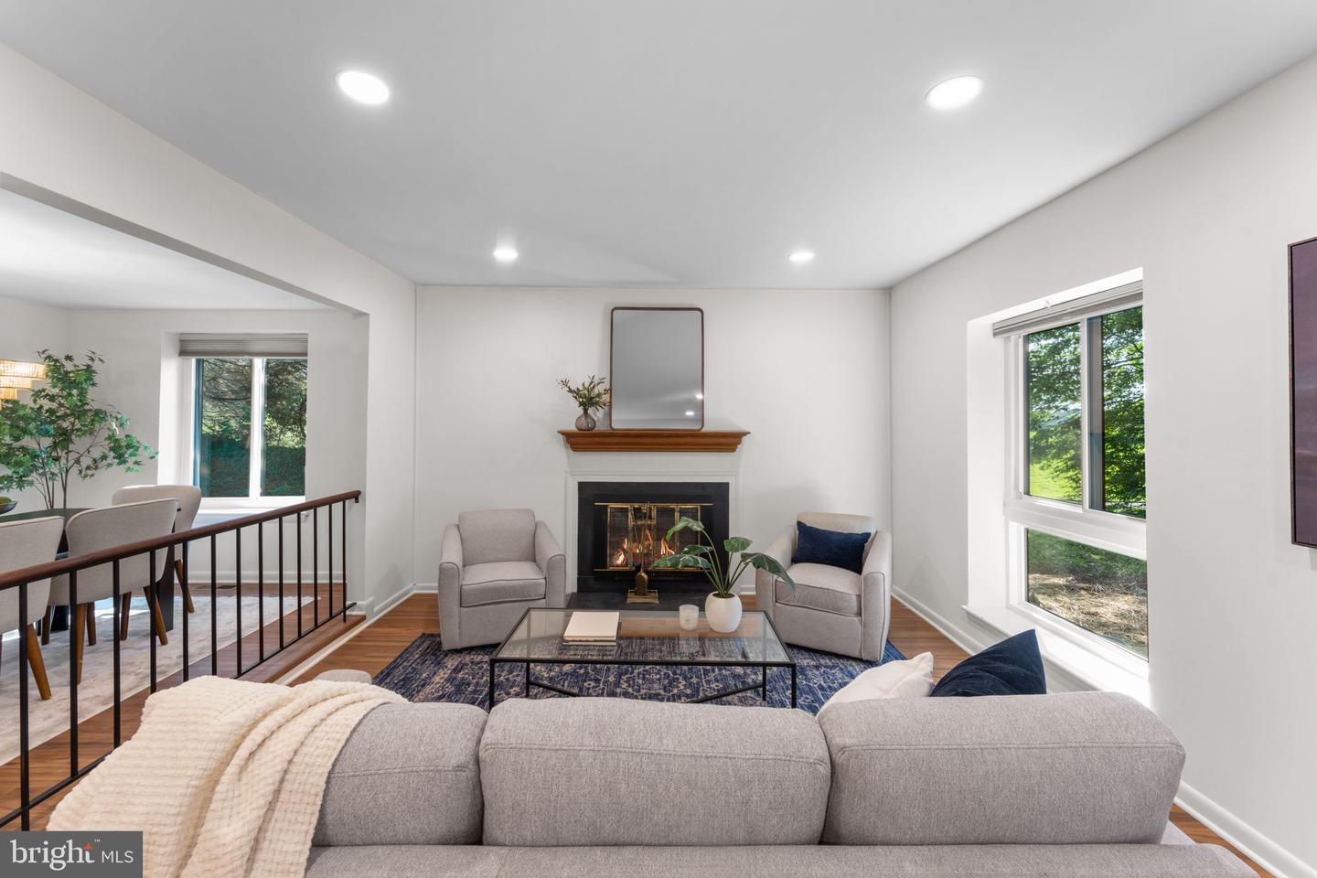 11858 S LAKES CT, RESTON, Virginia 20191, 3 Bedrooms Bedrooms, ,3 BathroomsBathrooms,Residential,For sale,11858 S LAKES CT,VAFX2253694 MLS # VAFX2253694