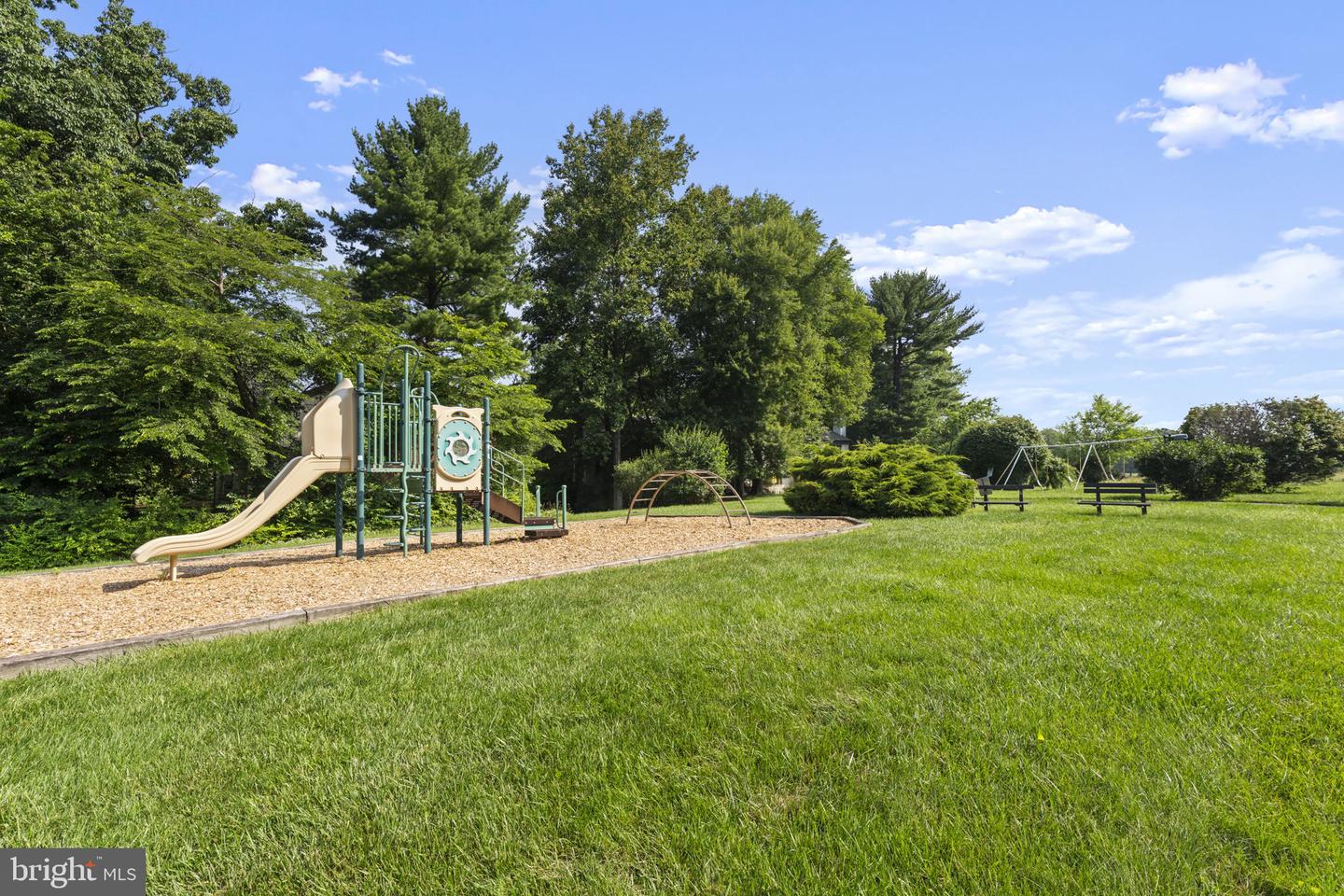 11858 S LAKES CT, RESTON, Virginia 20191, 3 Bedrooms Bedrooms, ,3 BathroomsBathrooms,Residential,For sale,11858 S LAKES CT,VAFX2253694 MLS # VAFX2253694