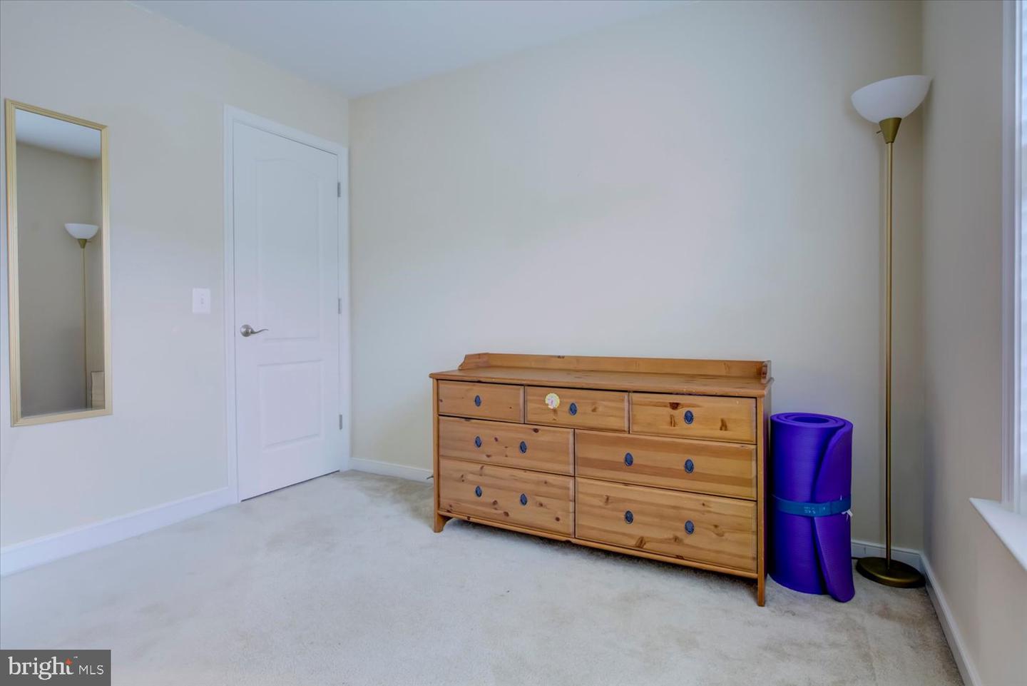 2046 BLUNT LN, ALEXANDRIA, Virginia 22303, 3 Bedrooms Bedrooms, ,3 BathroomsBathrooms,Residential,For sale,2046 BLUNT LN,VAFX2253784 MLS # VAFX2253784