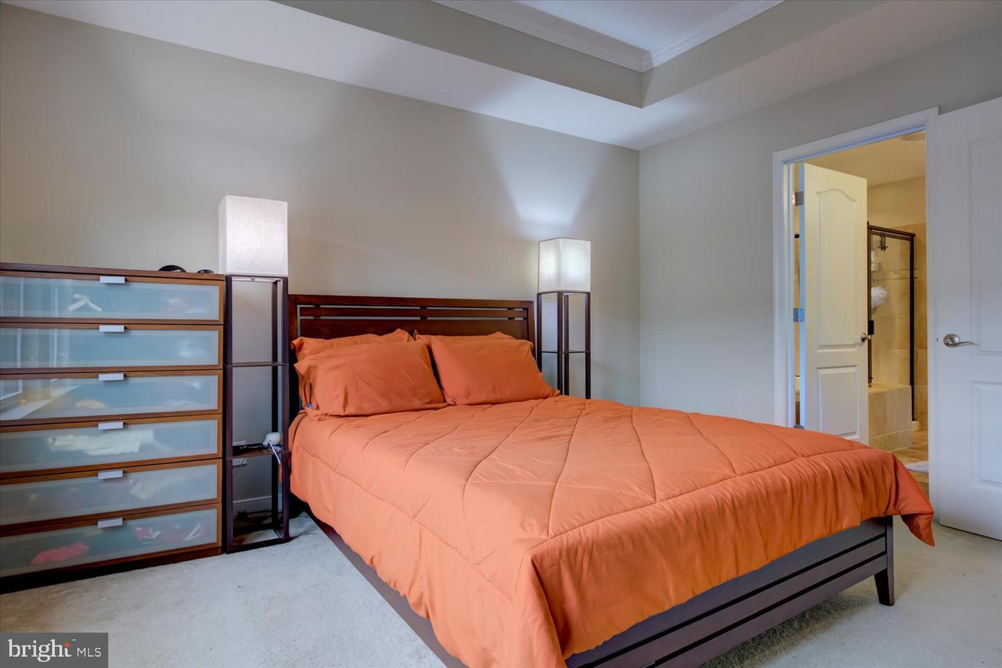 2046 BLUNT LN, ALEXANDRIA, Virginia 22303, 3 Bedrooms Bedrooms, ,3 BathroomsBathrooms,Residential,For sale,2046 BLUNT LN,VAFX2253784 MLS # VAFX2253784