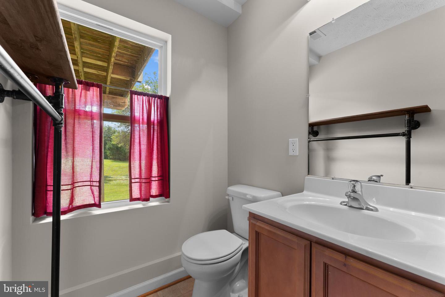 17417 HAWTHORNE AVE, CULPEPER, Virginia 22701, 4 Bedrooms Bedrooms, ,3 BathroomsBathrooms,Residential,For sale,17417 HAWTHORNE AVE,VACU2010958 MLS # VACU2010958