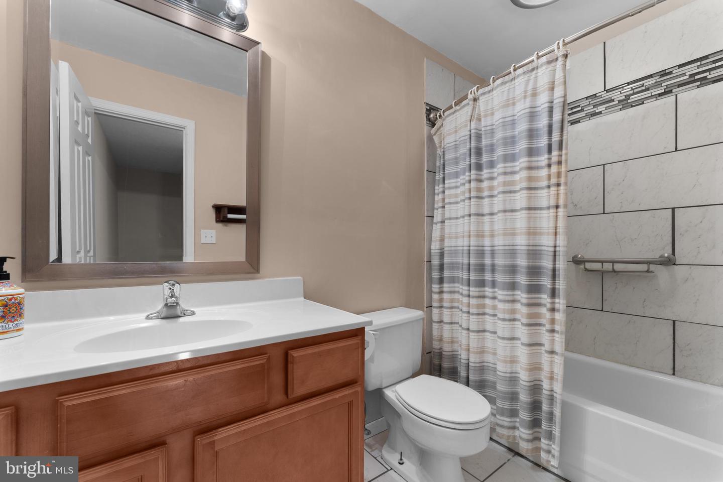 17417 HAWTHORNE AVE, CULPEPER, Virginia 22701, 4 Bedrooms Bedrooms, ,3 BathroomsBathrooms,Residential,For sale,17417 HAWTHORNE AVE,VACU2010958 MLS # VACU2010958