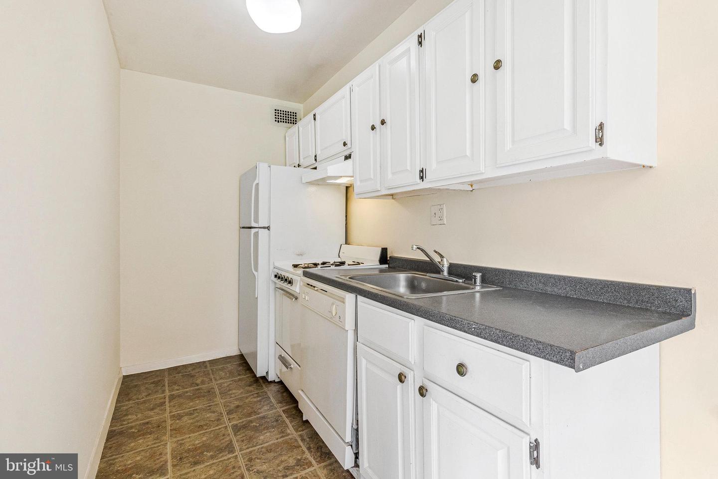 1601 18TH ST NW #312, WASHINGTON, District Of Columbia 20009, ,1 BathroomBathrooms,Residential,For sale,1601 18TH ST NW #312,DCDC2209260 MLS # DCDC2209260