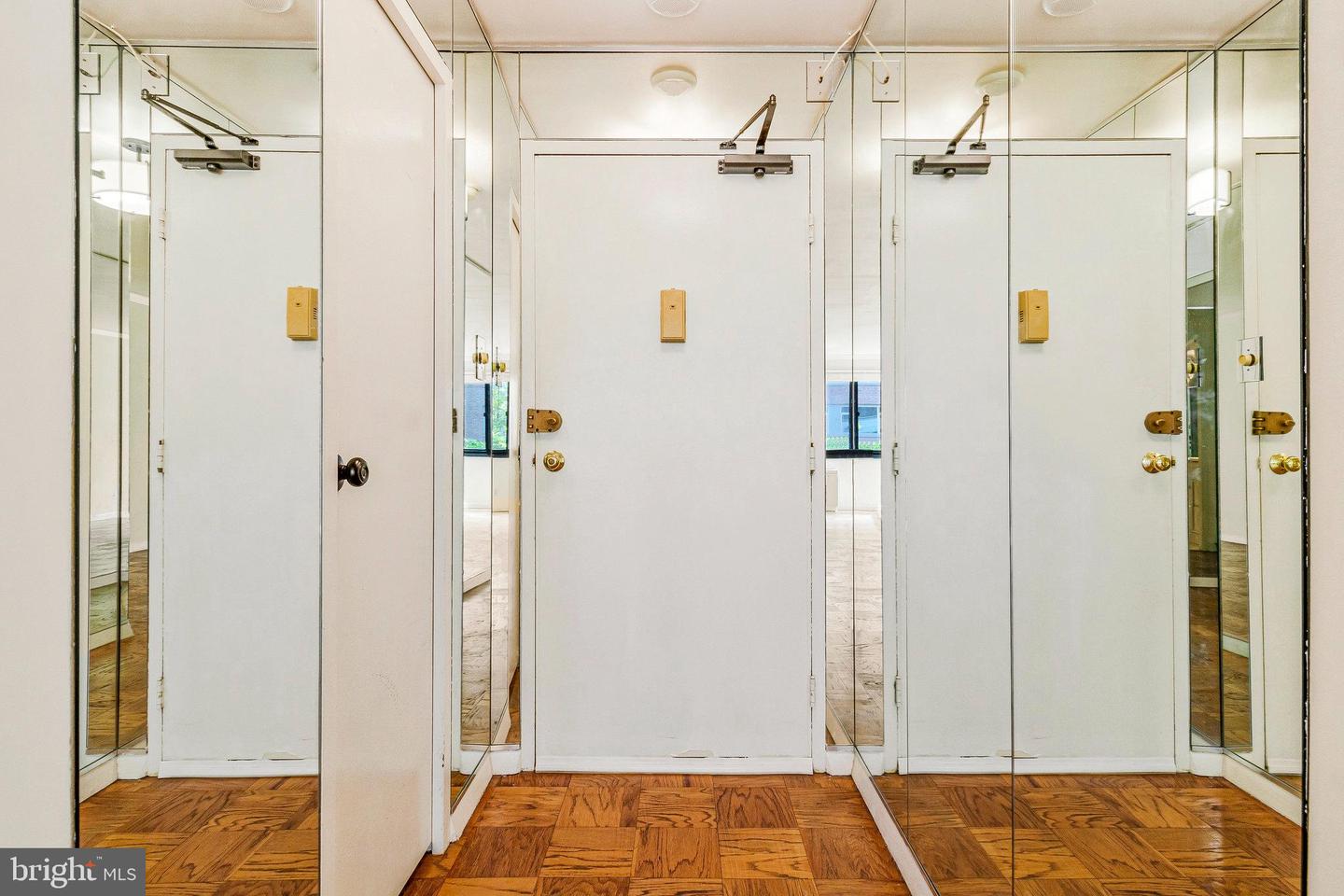 1601 18TH ST NW #312, WASHINGTON, District Of Columbia 20009, ,1 BathroomBathrooms,Residential,For sale,1601 18TH ST NW #312,DCDC2209260 MLS # DCDC2209260