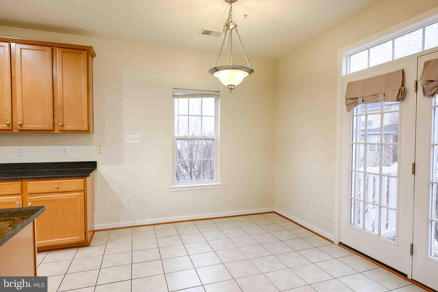 2691 SHEFFIELD HILL WAY, WOODBRIDGE, Virginia 22191, 3 Bedrooms Bedrooms, ,2 BathroomsBathrooms,Residential,For sale,2691 SHEFFIELD HILL WAY,VAPW2098510 MLS # VAPW2098510