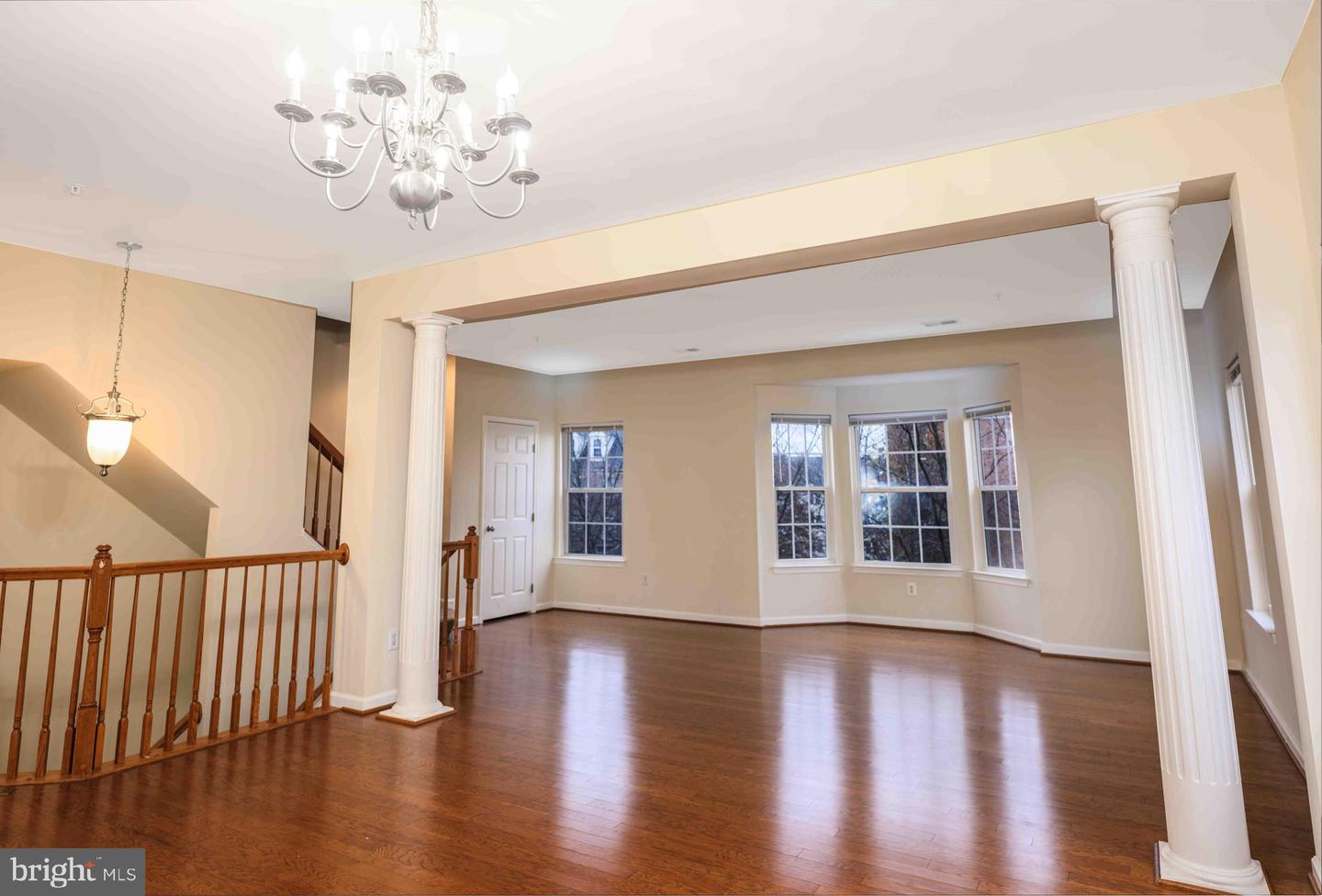 2691 SHEFFIELD HILL WAY, WOODBRIDGE, Virginia 22191, 3 Bedrooms Bedrooms, ,2 BathroomsBathrooms,Residential,For sale,2691 SHEFFIELD HILL WAY,VAPW2098510 MLS # VAPW2098510