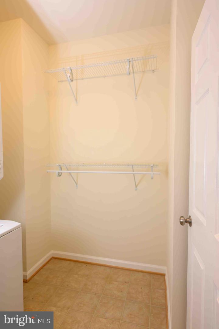 2691 SHEFFIELD HILL WAY, WOODBRIDGE, Virginia 22191, 3 Bedrooms Bedrooms, ,2 BathroomsBathrooms,Residential,For sale,2691 SHEFFIELD HILL WAY,VAPW2098510 MLS # VAPW2098510