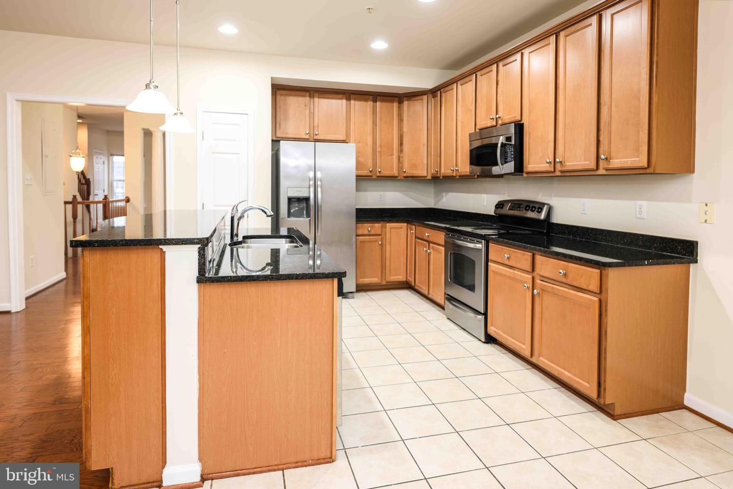 2691 SHEFFIELD HILL WAY, WOODBRIDGE, Virginia 22191, 3 Bedrooms Bedrooms, ,2 BathroomsBathrooms,Residential,For sale,2691 SHEFFIELD HILL WAY,VAPW2098510 MLS # VAPW2098510