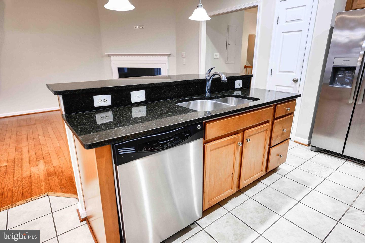 2691 SHEFFIELD HILL WAY, WOODBRIDGE, Virginia 22191, 3 Bedrooms Bedrooms, ,2 BathroomsBathrooms,Residential,For sale,2691 SHEFFIELD HILL WAY,VAPW2098510 MLS # VAPW2098510