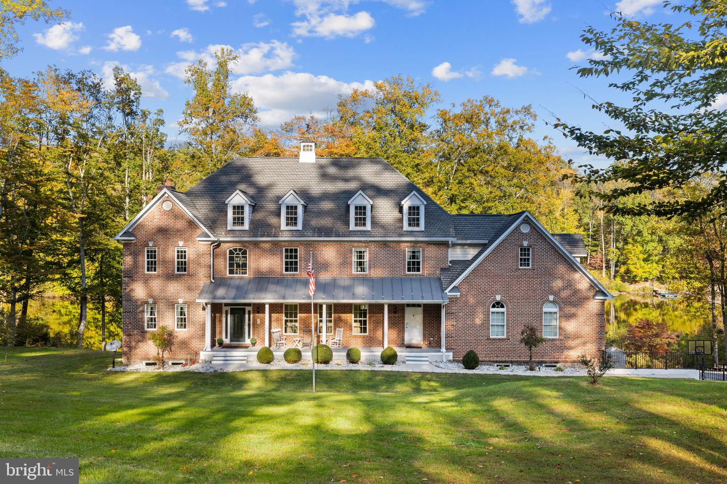 10823 GLADNEY DR, MANASSAS, Virginia 20111, 6 Bedrooms Bedrooms, 21 Rooms Rooms,5 BathroomsBathrooms,Residential,For sale,10823 GLADNEY DR,VAPW2098670 MLS # VAPW2098670