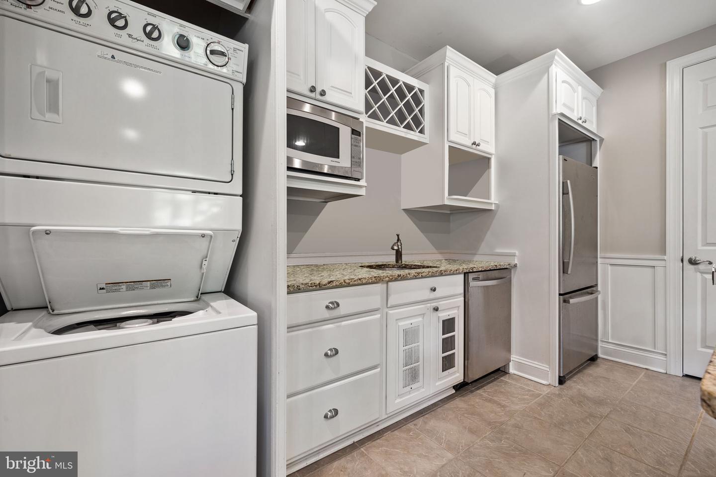 10823 GLADNEY DR, MANASSAS, Virginia 20111, 6 Bedrooms Bedrooms, 21 Rooms Rooms,5 BathroomsBathrooms,Residential,For sale,10823 GLADNEY DR,VAPW2098670 MLS # VAPW2098670