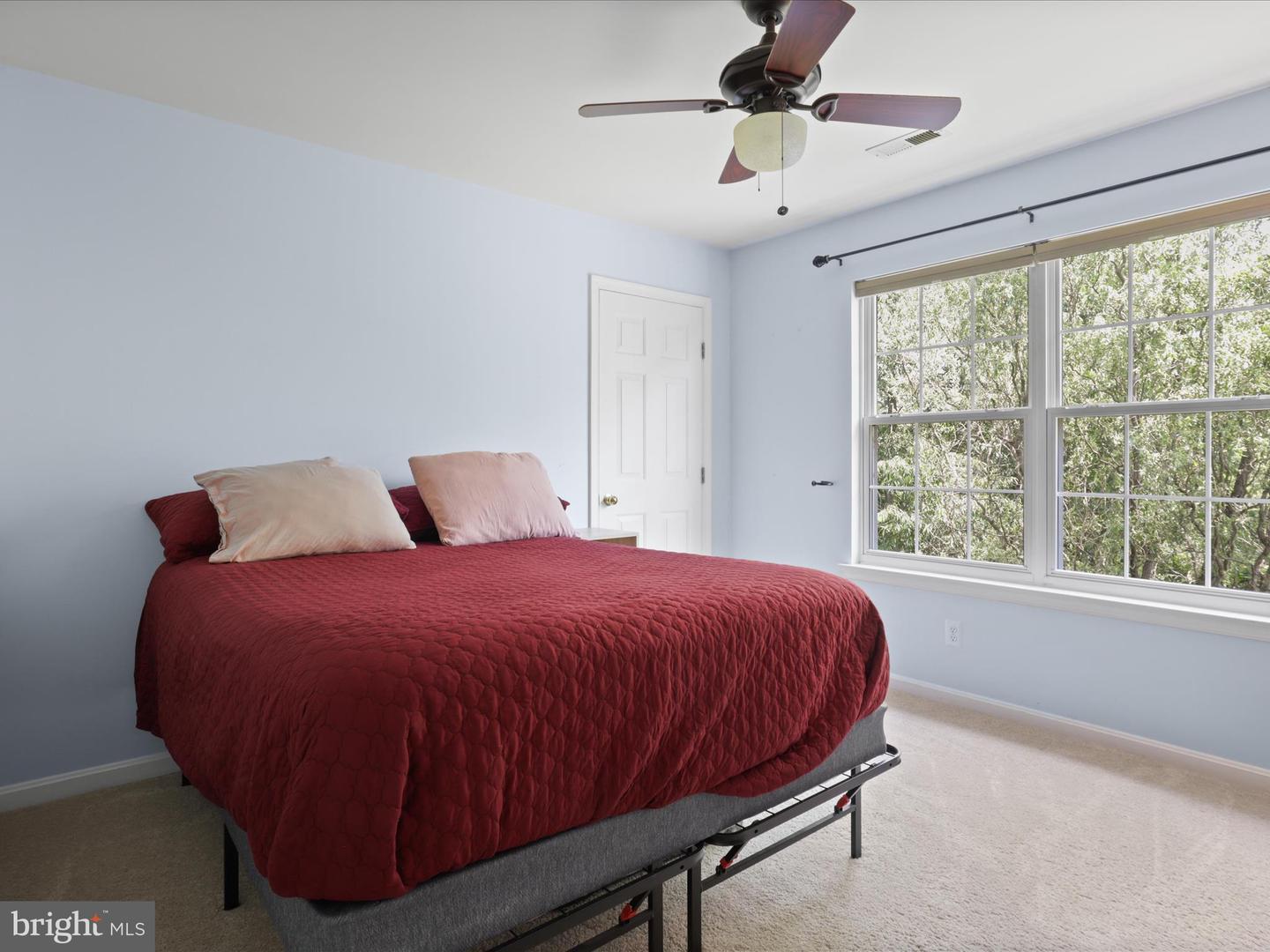 420 HERONWOOD CT, PURCELLVILLE, Virginia 20132, 4 Bedrooms Bedrooms, ,2 BathroomsBathrooms,Residential,For sale,420 HERONWOOD CT,VALO2101388 MLS # VALO2101388