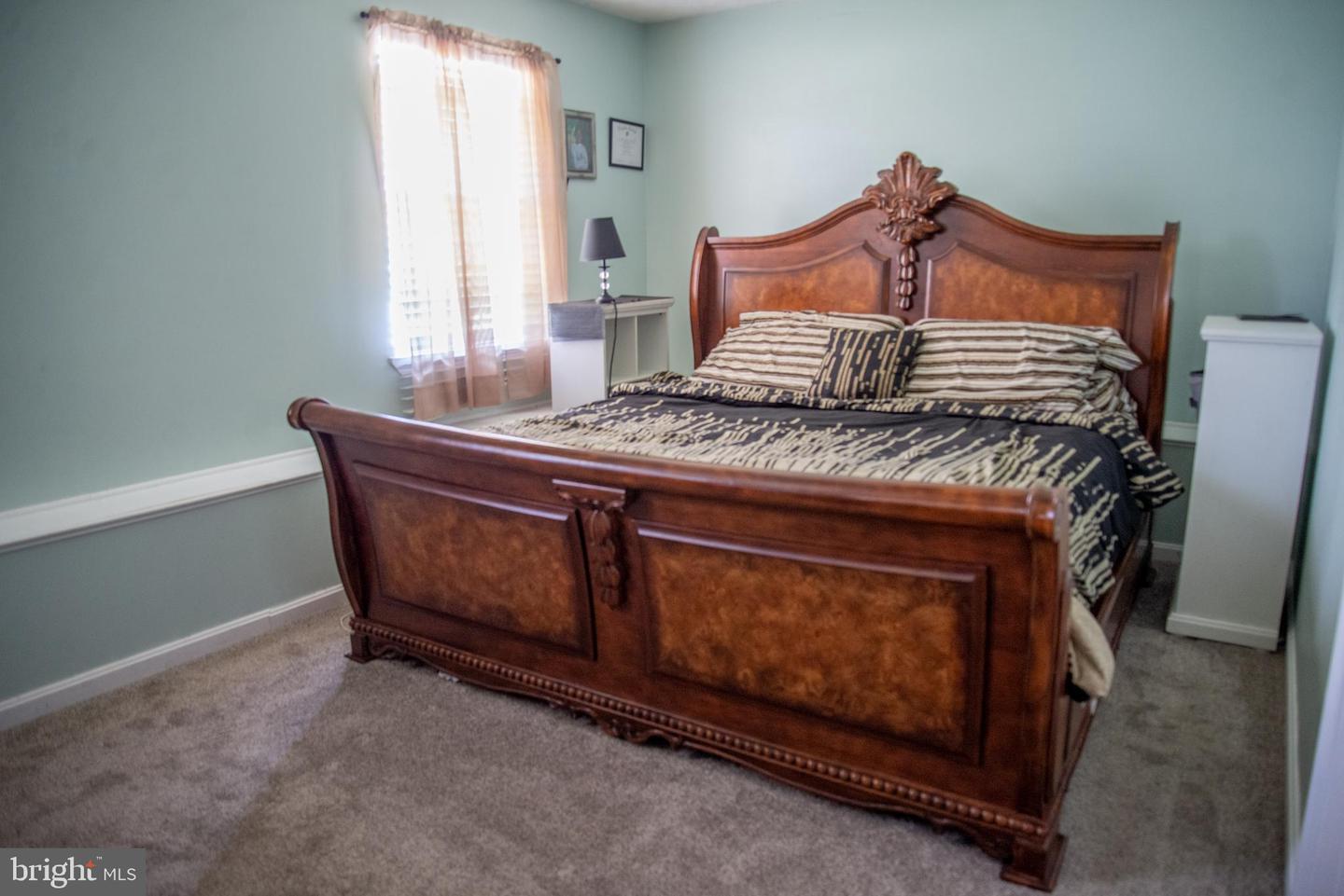 18 CROSS CUT LN, FREDERICKSBURG, Virginia 22405, 4 Bedrooms Bedrooms, ,3 BathroomsBathrooms,Residential,For sale,18 CROSS CUT LN,VAST2040588 MLS # VAST2040588