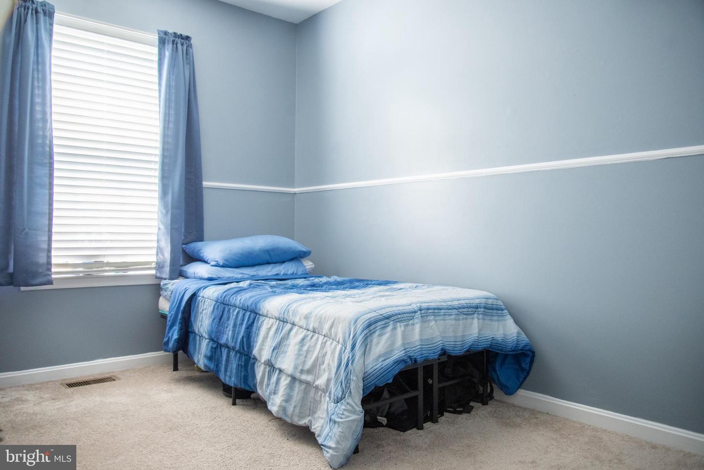 18 CROSS CUT LN, FREDERICKSBURG, Virginia 22405, 4 Bedrooms Bedrooms, ,3 BathroomsBathrooms,Residential,For sale,18 CROSS CUT LN,VAST2040588 MLS # VAST2040588