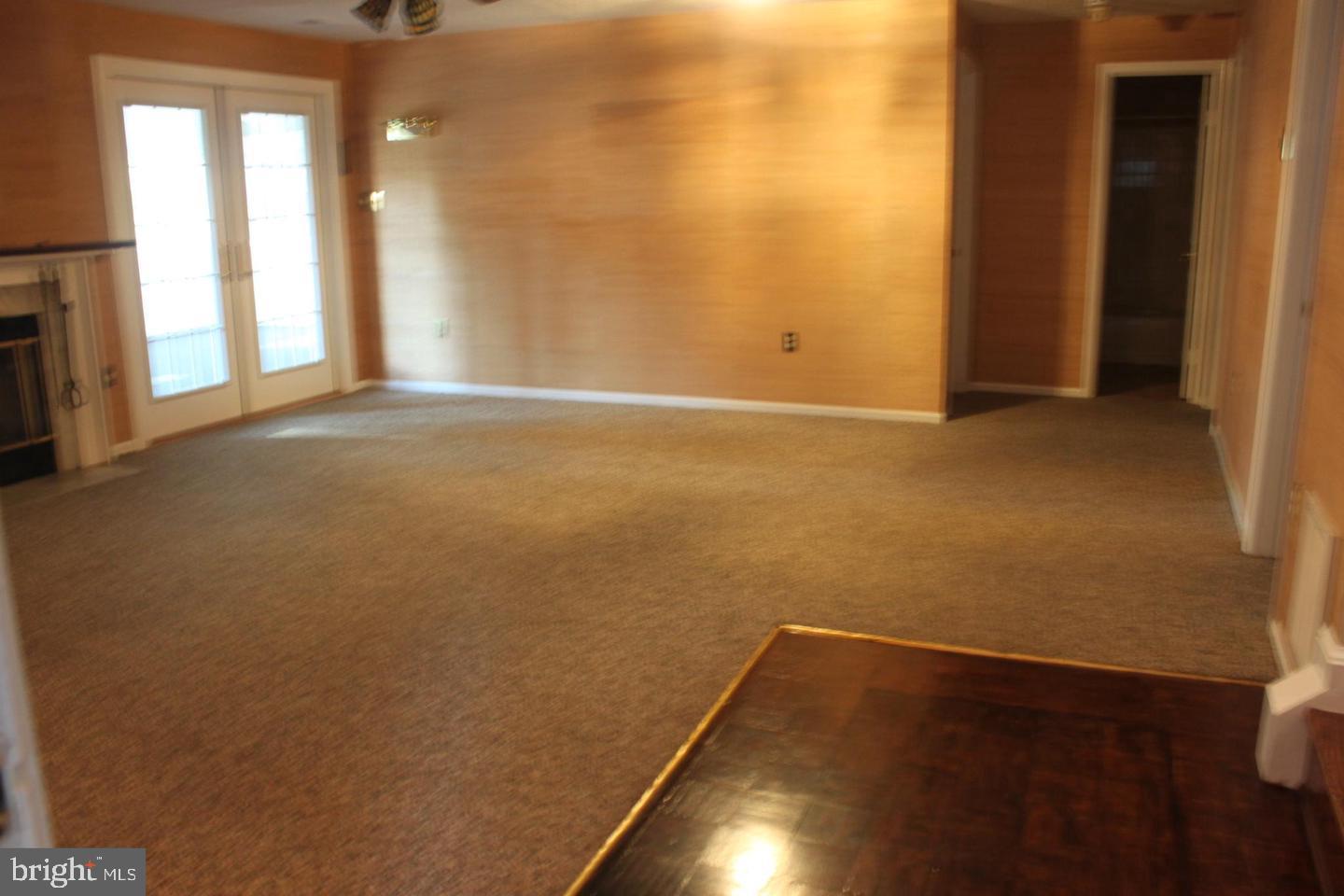13310 POINT RIDER LN, HERNDON, Virginia 20171, 5 Bedrooms Bedrooms, ,3 BathroomsBathrooms,Residential,For sale,13310 POINT RIDER LN,VAFX2254168 MLS # VAFX2254168