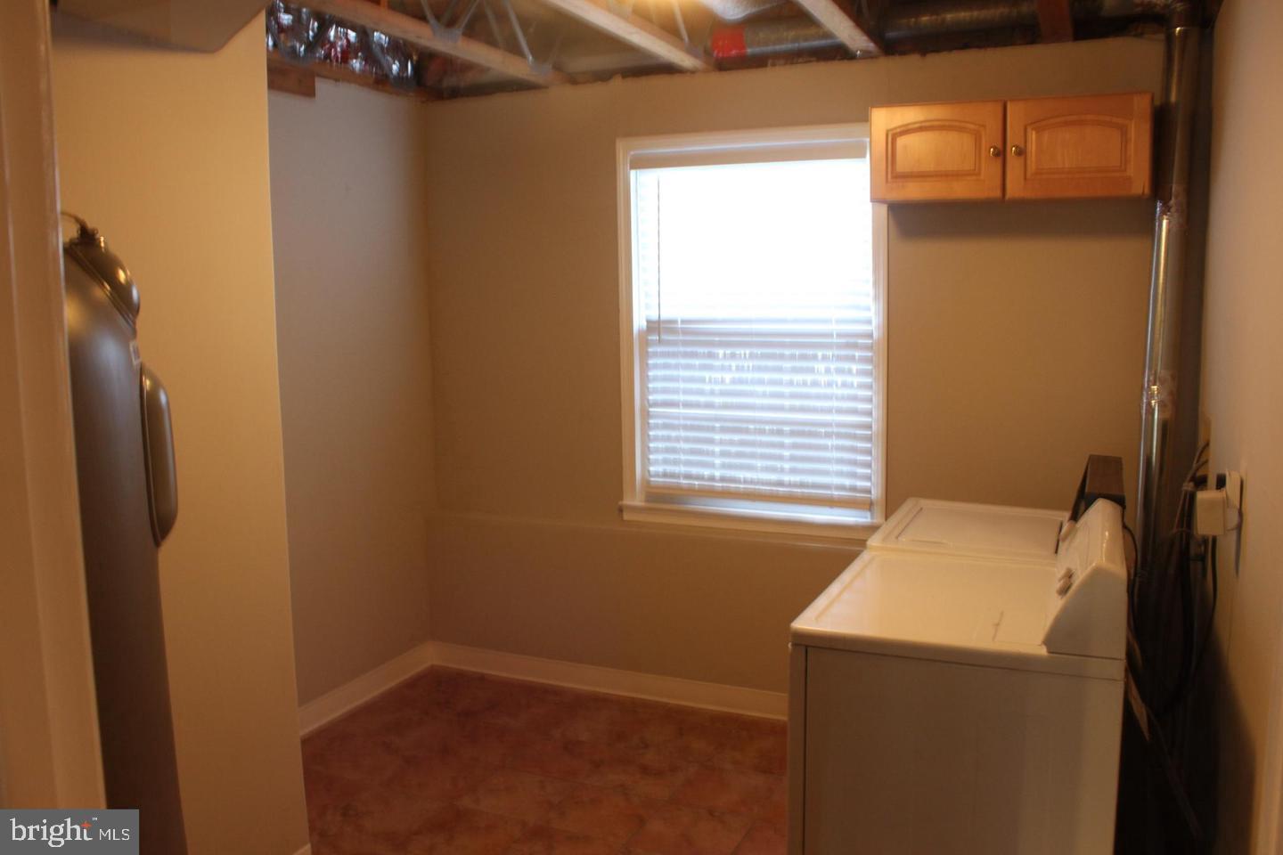 13310 POINT RIDER LN, HERNDON, Virginia 20171, 5 Bedrooms Bedrooms, ,3 BathroomsBathrooms,Residential,For sale,13310 POINT RIDER LN,VAFX2254168 MLS # VAFX2254168